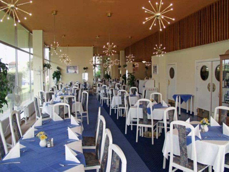 Hotel Ilf Prague Luaran gambar